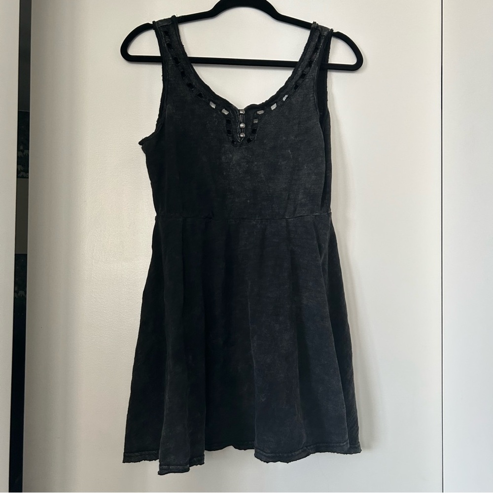 Modcloth Distressed Dark Gray Button-Up Cut Out Dress Sz M